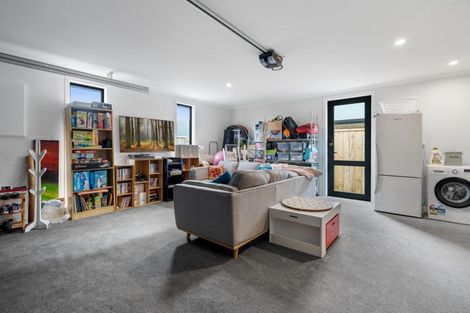 Photo of property in 17 Whakaturou Crescent, Pyes Pa, Tauranga, 3112