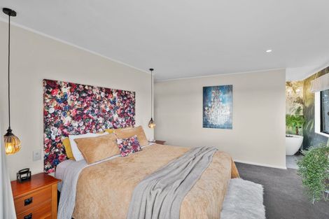 Photo of property in 86 Whites Road, Whitford, Howick, 2571