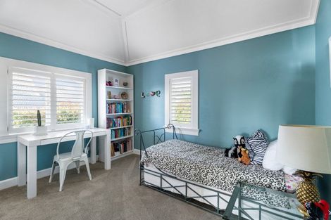 Photo of property in 80 Sarsfield Street, Herne Bay, Auckland, 1011