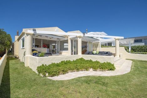 Photo of property in 9a Holiday Road, Milford, Auckland, 0620