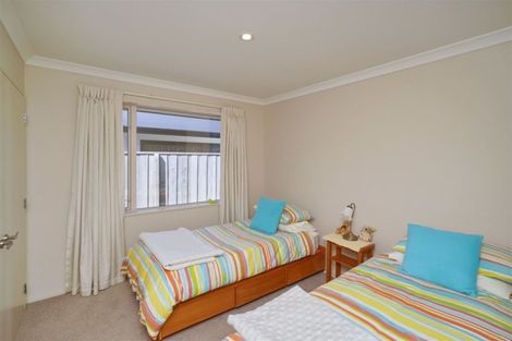 Photo of property in 9 Tutaipatu Avenue, Pegasus, 7612