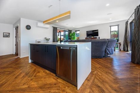 Photo of property in 22 Newbrook Terrace, Darfield, 7510