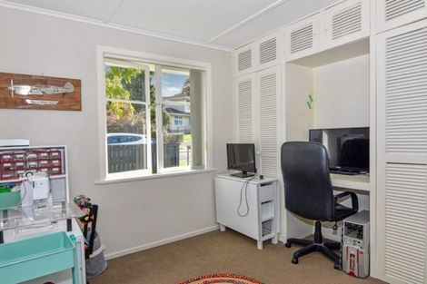 Photo of property in 4 Kay Road, Manurewa, Auckland, 2102