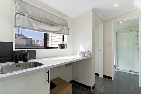 Photo of property in 14 Plunket Avenue, Papatoetoe, Auckland, 2104