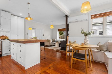 Photo of property in 42 Mersey Street, St Albans, Christchurch, 8014