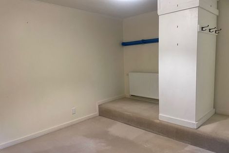 Photo of property in 35 Brownville Crescent, Maori Hill, Dunedin, 9010