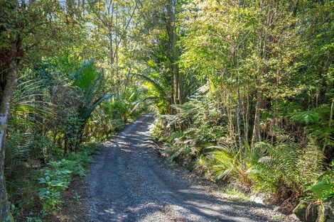 Photo of property in 341 Kanohi Road, Kaukapakapa, 0873