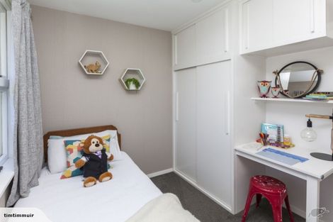 Photo of property in 20 Blossomdale Place, Bishopdale, Christchurch, 8053