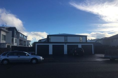 Photo of property in 2/445 Barbadoes Street, Edgeware, Christchurch, 8013