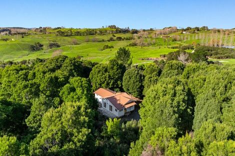 Photo of property in 120 Rangiora Road, Kaiwaka, 0573