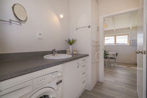 Photo of property in 44 Motuhoa Road, Tairua, 3508