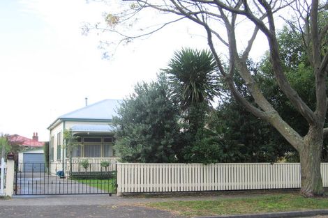 Photo of property in 13a Mcdonald Street, Napier South, Napier, 4110