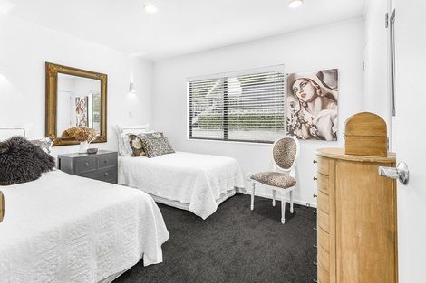 Photo of property in 6 Munro Place, Flagstaff, Hamilton, 3210