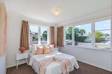 Photo of property in 42 Highbury Drive, Levin, 5510