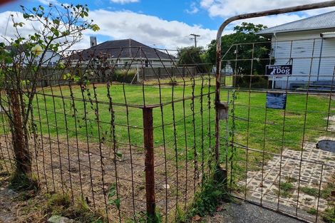 Photo of property in 1 Harris Street, Huntly, 3700