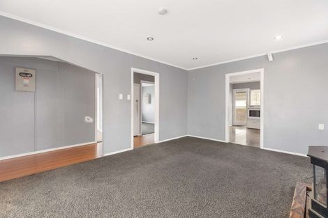 Photo of property in 11a Hill Crescent, Papakura, 2110
