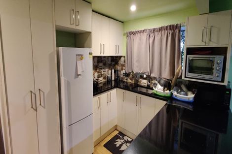 Photo of property in 64 Glengarry Road, Glen Eden, Auckland, 0602