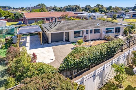 Photo of property in 11 Poutama Place, Tawhero, Whanganui, 4501