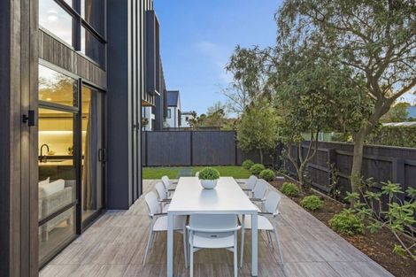 Photo of property in 45 Repton Street, Merivale, Christchurch, 8014