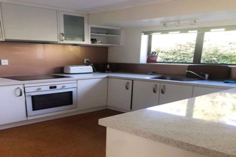 Photo of property in 21 Waitawa Place, Lynmore, Rotorua, 3010