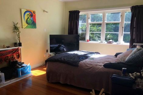 Photo of property in 60 Sunshine Avenue, Karori, Wellington, 6012