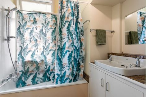 Photo of property in 1 Quentin Avenue, Epsom, Auckland, 1023