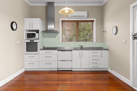 Photo of property in 46 Vigor Brown Street, Napier South, Napier, 4110