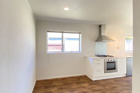 Photo of property in 1/6a Poseidon Place, Half Moon Bay, Auckland, 2012