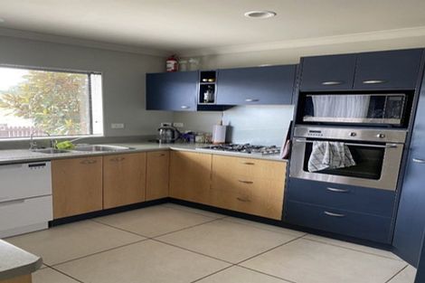 Photo of property in 5 Central Park, Paraparaumu Beach, Paraparaumu, 5032