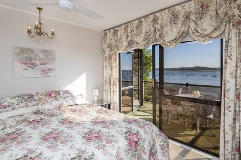 Photo of property in 7 Te Akau Crescent, Bucklands Beach, Auckland, 2012