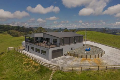 Photo of property in 212 Black Jack Road, Kuaotunu, Whitianga, 3592