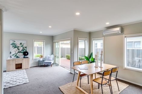 Photo of property in 2 Warwick Crescent, Taradale, Napier, 4112