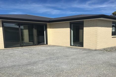 Photo of property in 62a Golders Road, Elderslea, Upper Hutt, 5018