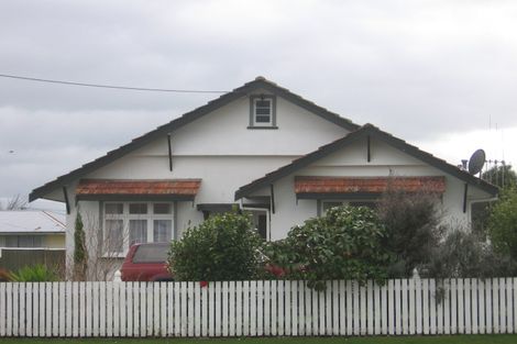Photo of property in 24 Mako Mako Road, Levin, 5510