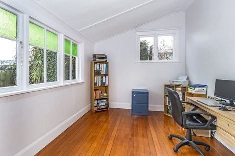 Photo of property in 1/221 Edgeware Road, Edgeware, Christchurch, 8013