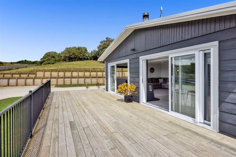 Photo of property in 25 Livingston Road, Tokaora, Hawera, 4671