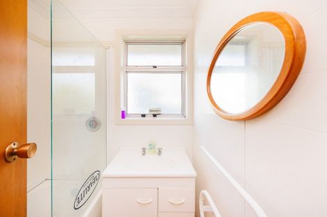 Photo of property in 4 Waihi Place, Westbrook, Palmerston North, 4412