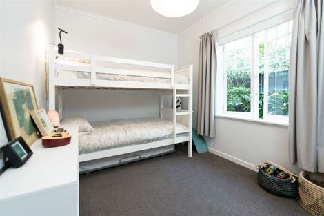 Photo of property in 25 Beach Road, Paekakariki, 5034