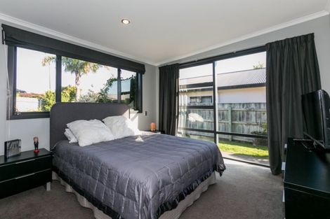 Photo of property in 8 Meissner Road, Havelock North, 4130