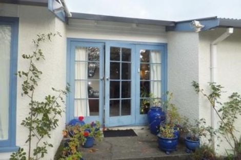 Photo of property in 26 Augusta Street, Redcliffs, Christchurch, 8081