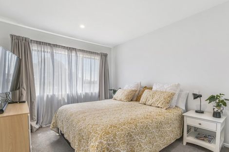 Photo of property in 2/26 Corunna Road, Milford, Auckland, 0620