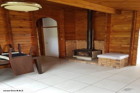 Photo of property in 440 Taupaki Road, Kumeu, 0892