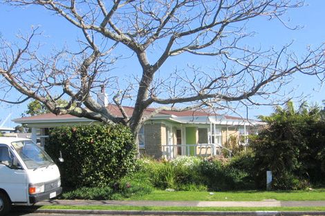 Photo of property in 18 Farm Street, Mount Maunganui, 3116