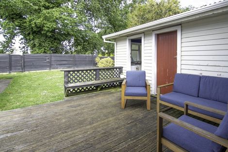 Photo of property in 36 Shamrock Street, Takaro, Palmerston North, 4412