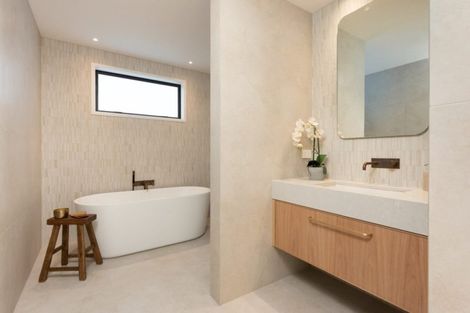 Photo of property in 98 Muricata Avenue, Mount Maunganui, 3116