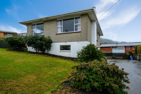 Photo of property in 61 Gilkison Street, Halfway Bush, Dunedin, 9010