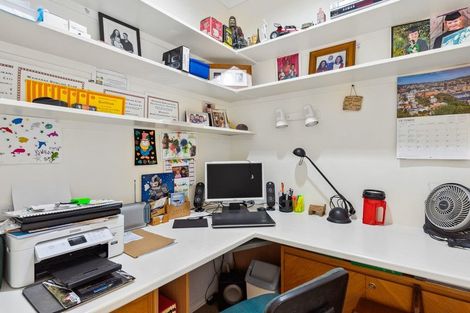 Photo of property in 4 Maple Lane, Waikanae, 5036