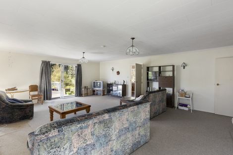 Photo of property in 40 Elmslie Road, Pinehaven, Upper Hutt, 5019