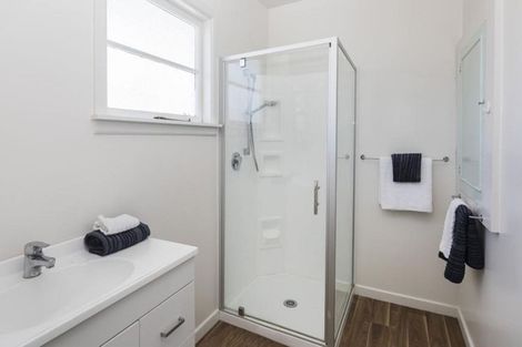 Photo of property in 48 Mcfaddens Road, St Albans, Christchurch, 8052