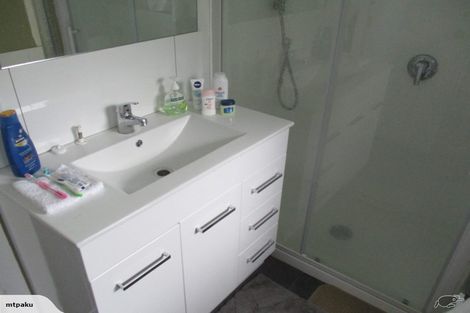 Photo of property in 10 Halse Place, Opunake, 4616